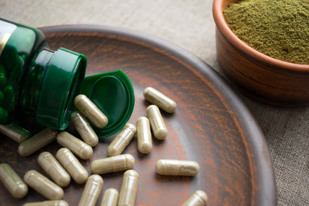 Green tea - capsules or powder? It doesn't matter! Green Tea is always awesome!